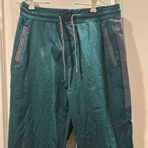 Like New! 32 Degree Cool men’s drawstring joggers track pants pockets size M